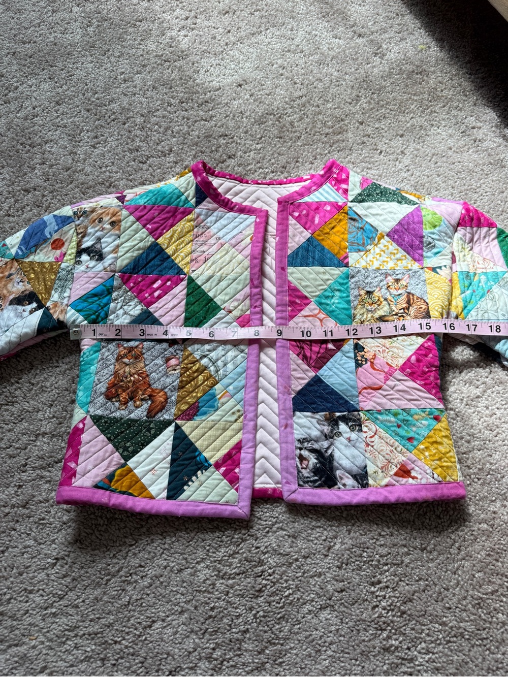 Girls handmade Colorful Triangle Patchwork Quilted Jacket with Kitty cat print - Picture 6 of 13
